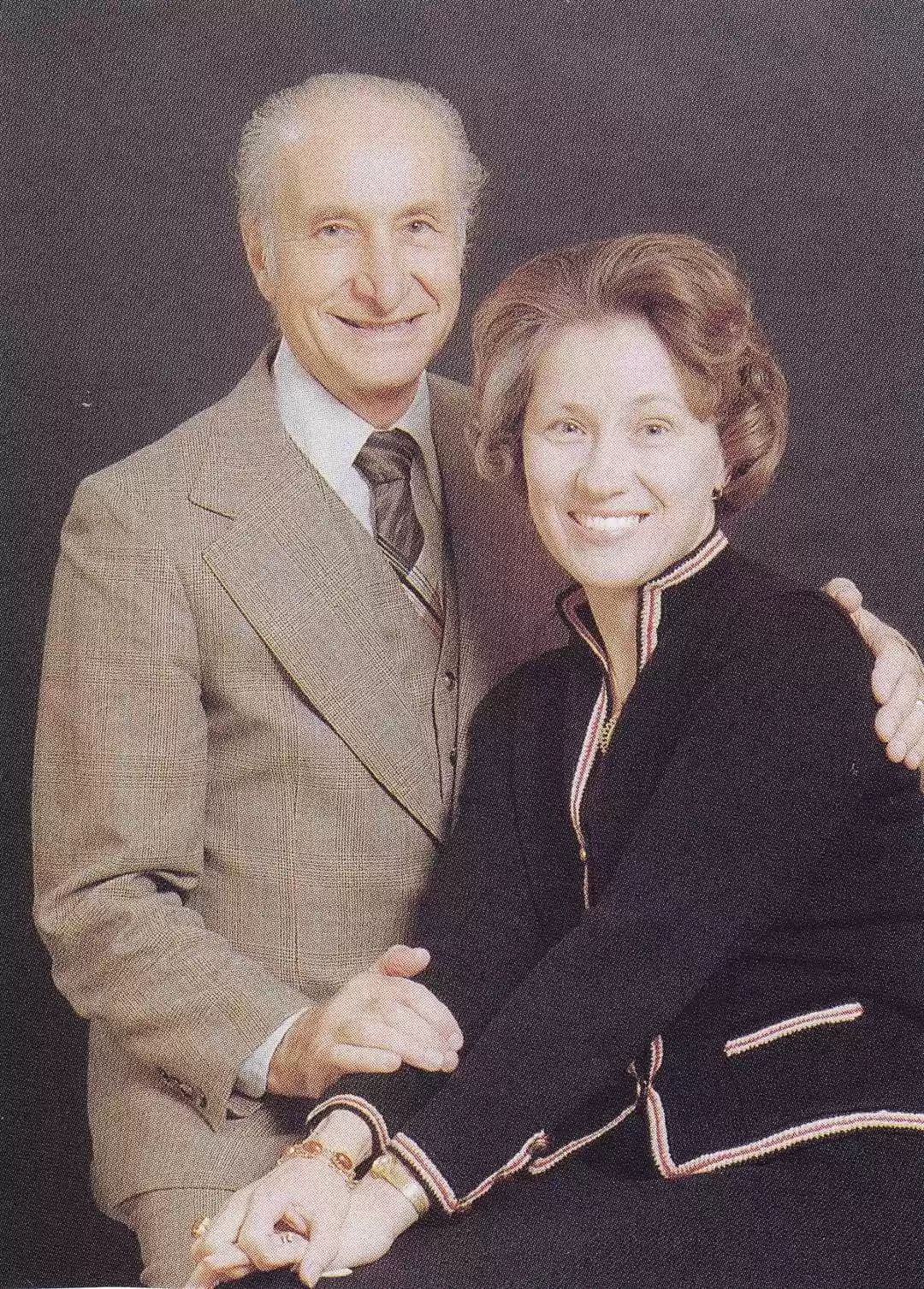 Dibart Apartian & wife